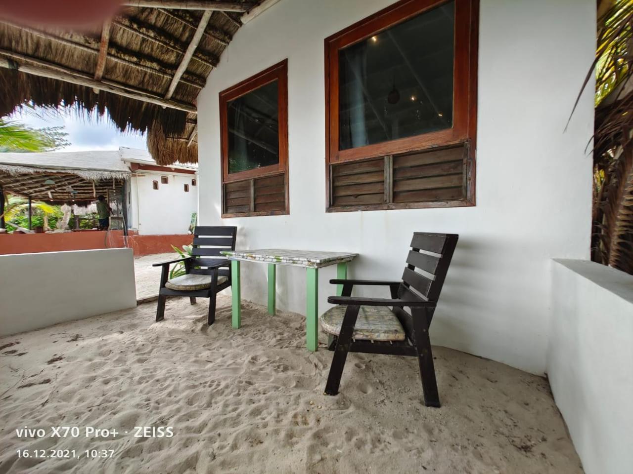 Lunazul Eco-Cabana Frente Al Mar Mahahual Dış mekan fotoğraf
