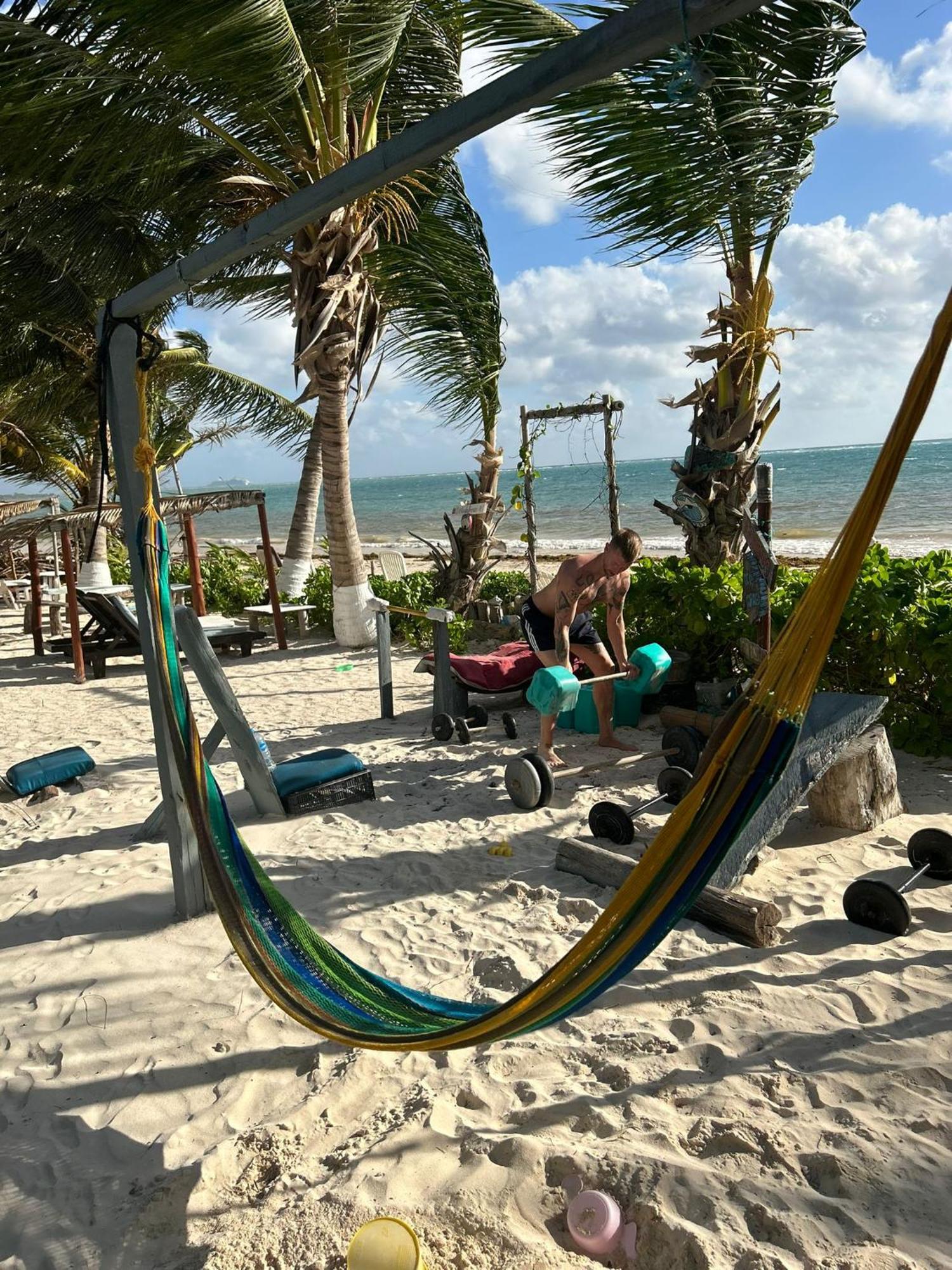 Lunazul Eco-Cabana Frente Al Mar Mahahual Dış mekan fotoğraf